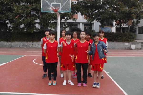 女篮季军合影 女篮季军合影