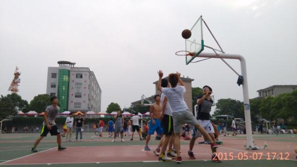 比赛进行中