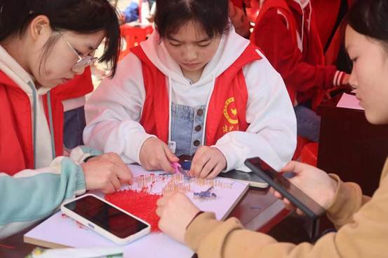 说明: 87f9a5a02e63e243761fa764e123aee