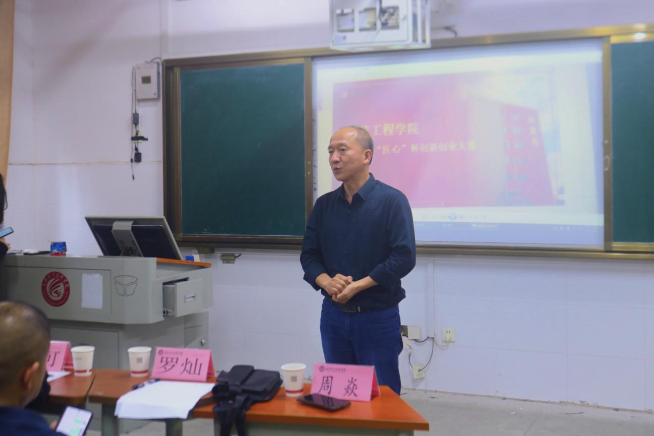 说明: C:/Users/顶顶顶/Desktop/微信图片_20240428162218.jpg微信图片_20240428162218