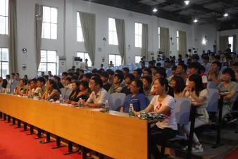 学院、系部领导参观比赛 学院、系部领导参观比赛