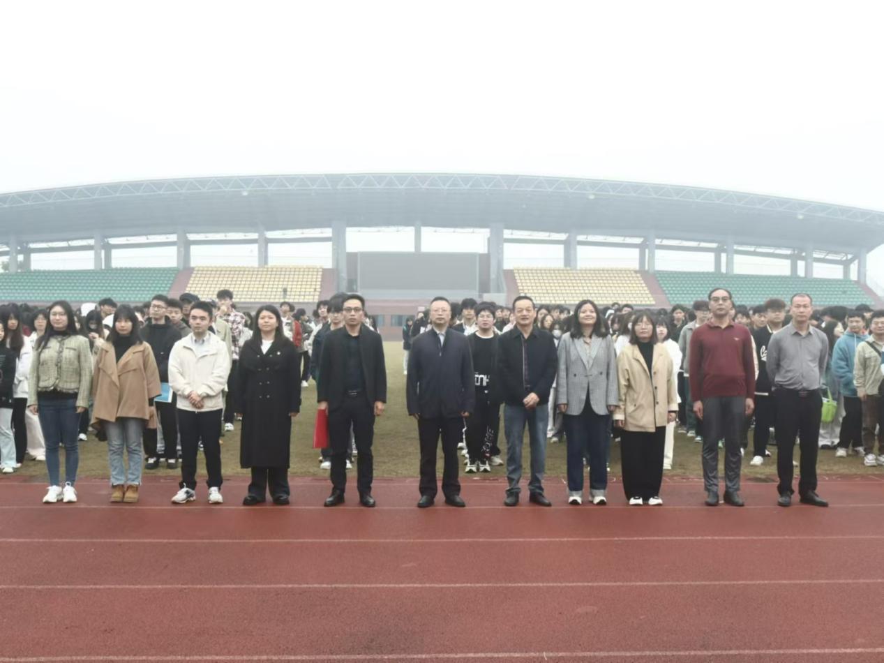 说明: e3005d97b6c163df78d2ea0309976a0